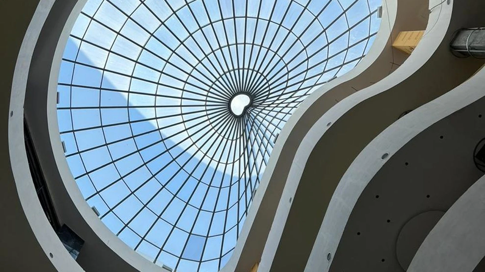 Al Amiriya Mall dome